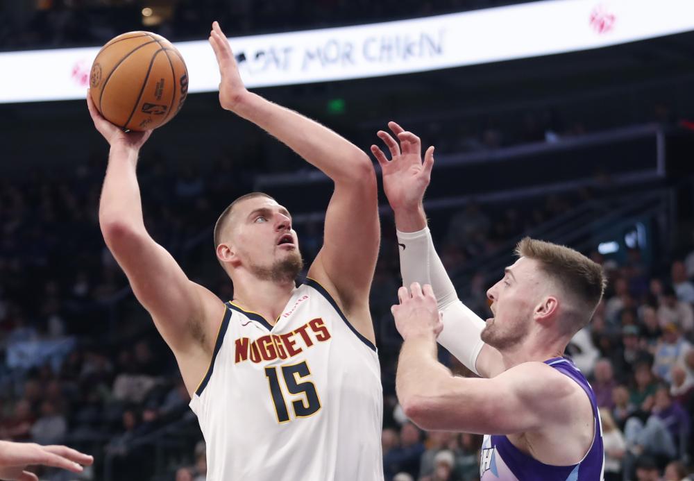 大汗的特写 大汗的特写